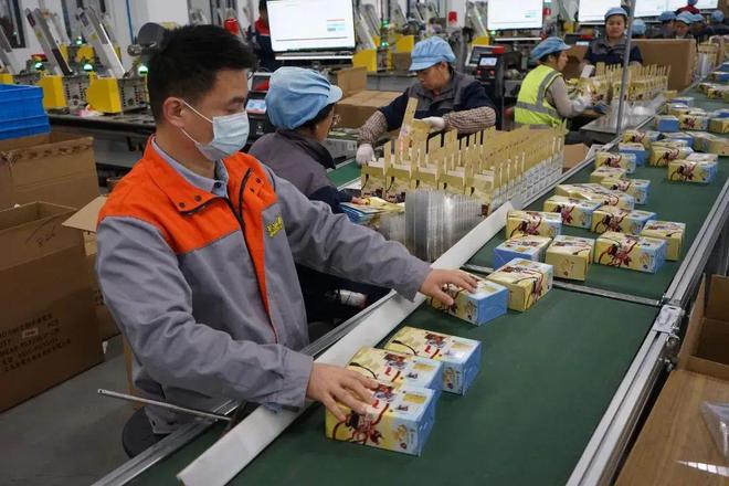 难求” 成爆款竟然是开化出品！瓦力棋牌试玩哪吒卡牌 “一卡(图6)