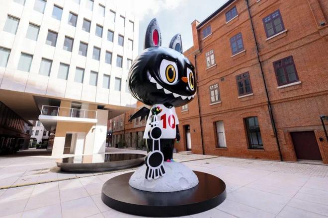 泡玛特想做Z世代的硬通货瓦力棋牌当潮玩遇见卡牌泡(图2)